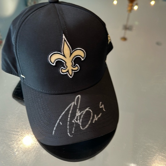 Black baseball cap QB Saints Drew Brees. To meet him is to love him! Signed NWT